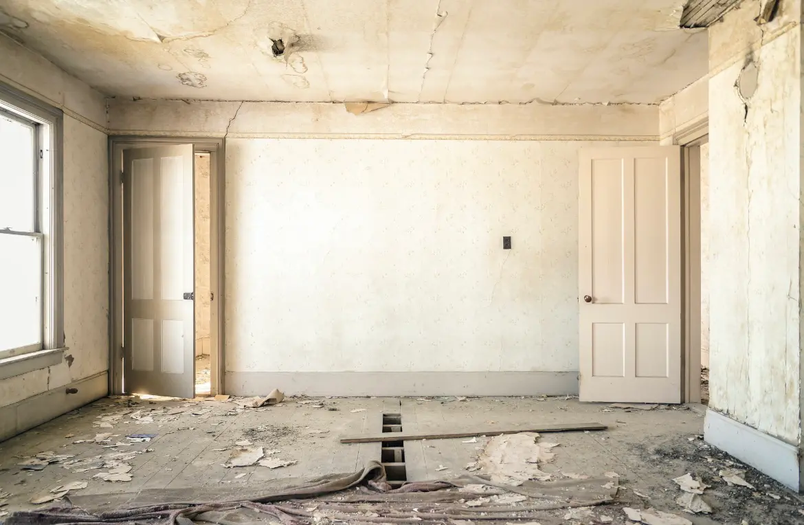 Waste disposal crew managing a cleanout project in Marlborough